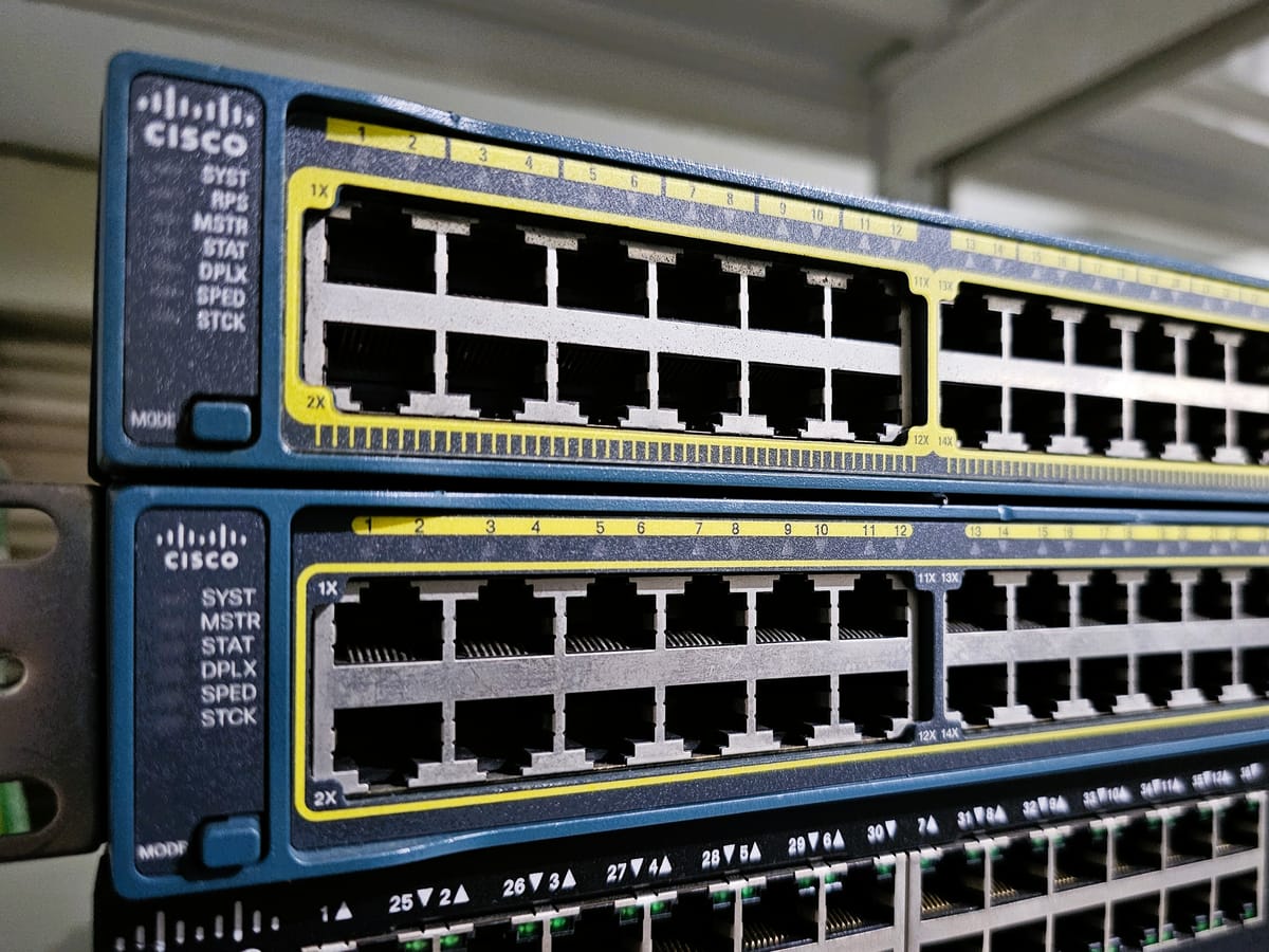 Cara Port di Cisco di Colok Langsung Data Lewat