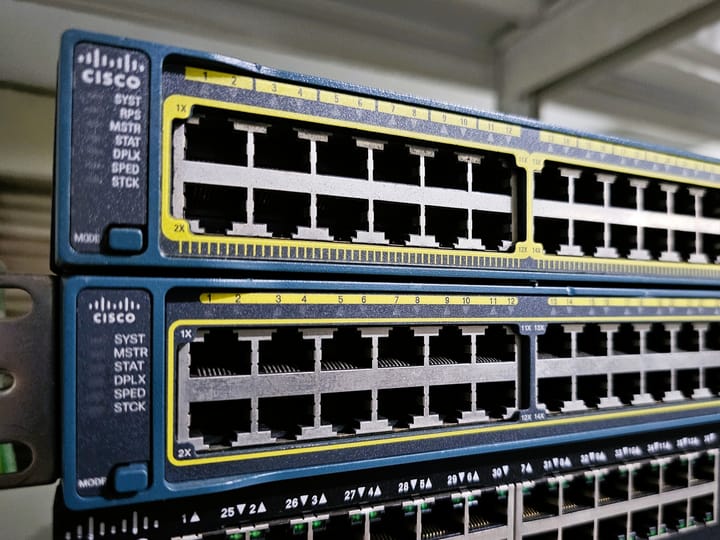 Cara Port di Cisco di Colok Langsung Data Lewat